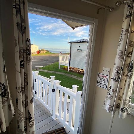 Cosy & Modern Private Seaview Caravan North Seaton ภายนอก รูปภาพ