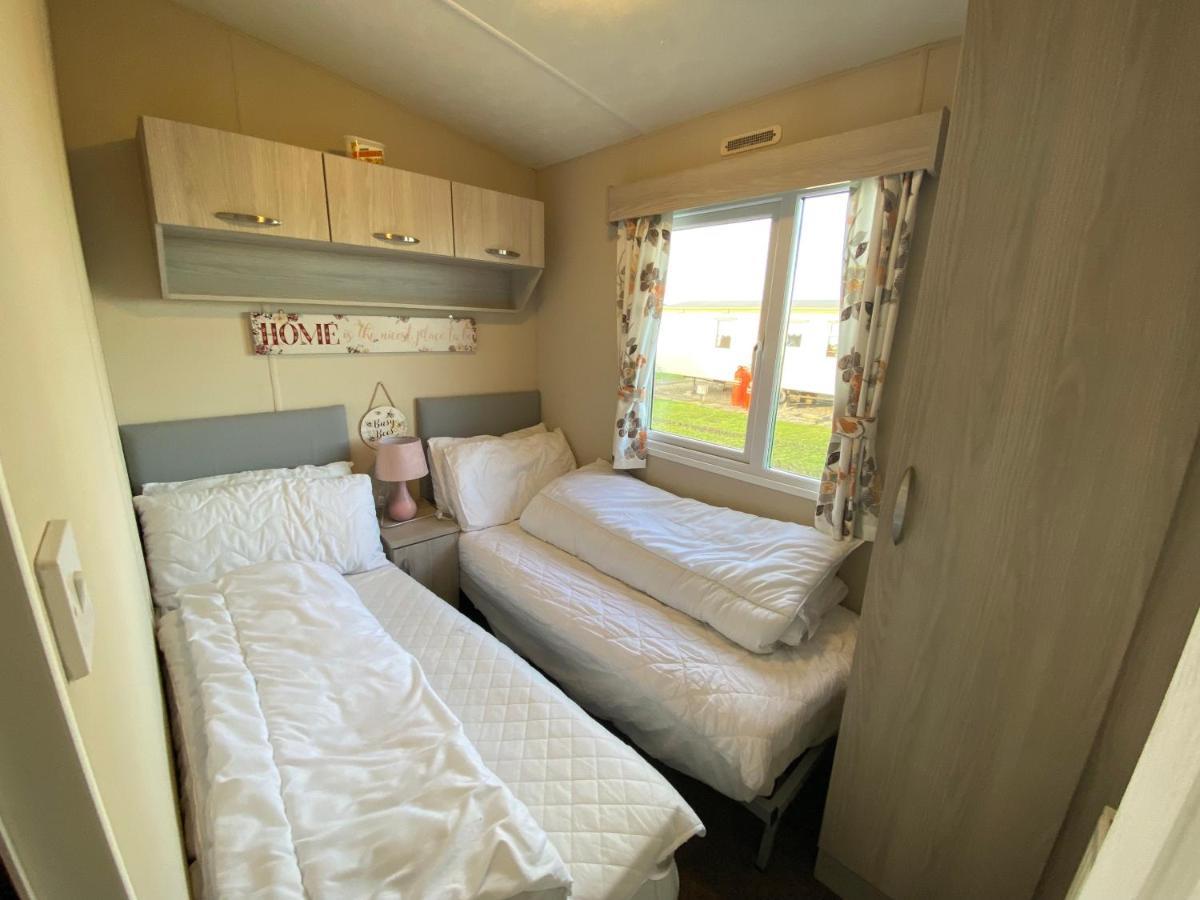 Cosy & Modern Private Seaview Caravan North Seaton ภายนอก รูปภาพ