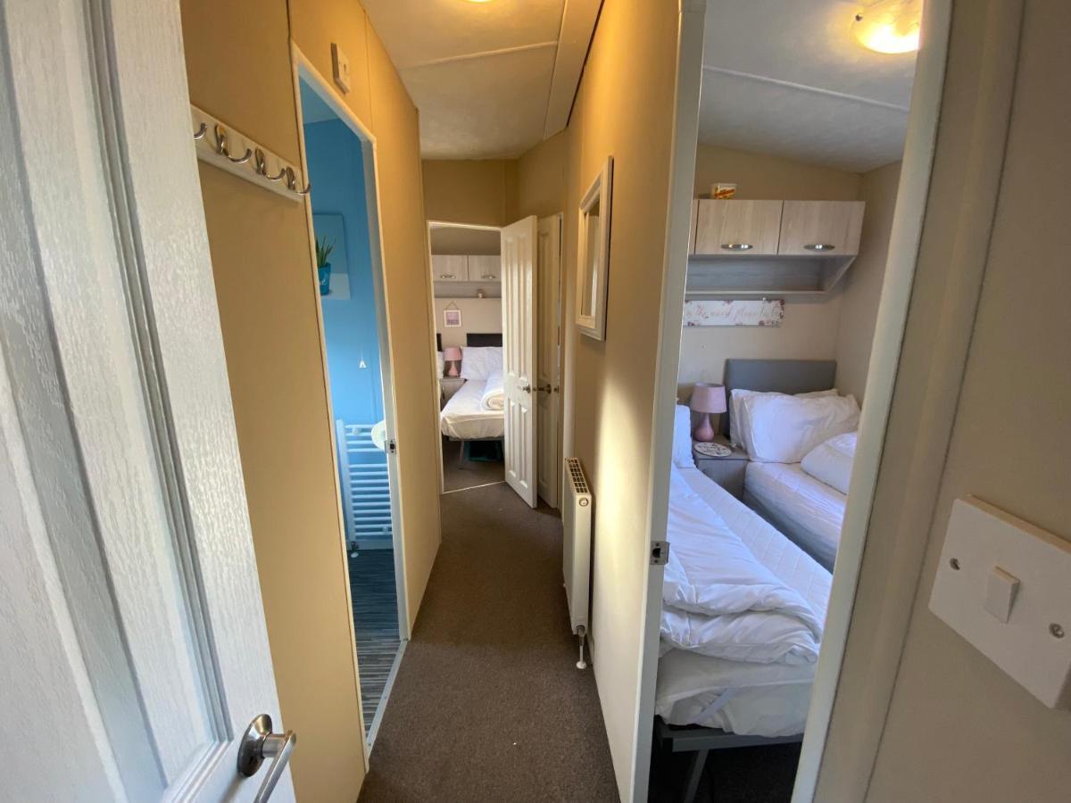 Cosy & Modern Private Seaview Caravan North Seaton ภายนอก รูปภาพ