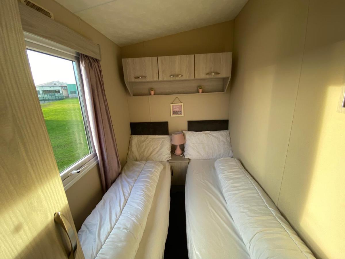 Cosy & Modern Private Seaview Caravan North Seaton ภายนอก รูปภาพ
