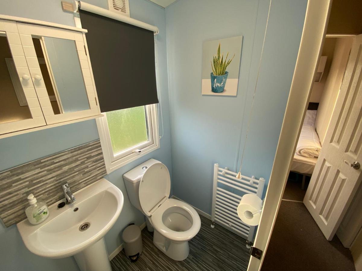 Cosy & Modern Private Seaview Caravan North Seaton ภายนอก รูปภาพ