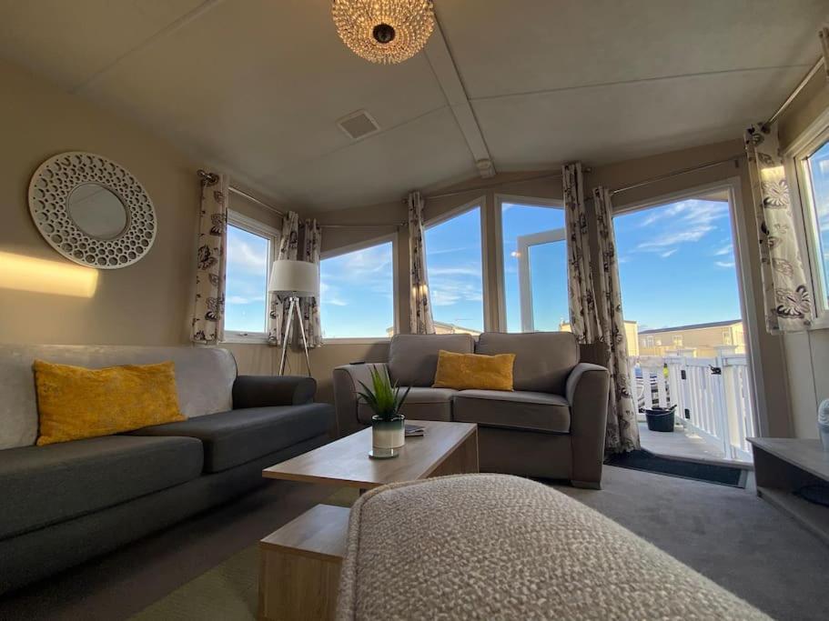 Cosy & Modern Private Seaview Caravan North Seaton ภายนอก รูปภาพ