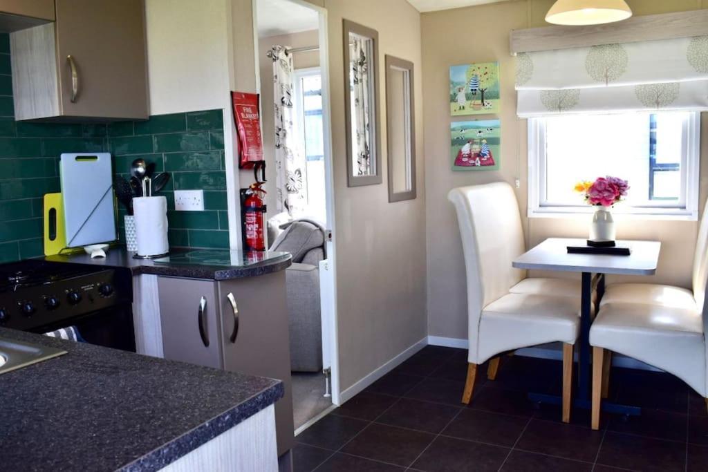 Cosy & Modern Private Seaview Caravan North Seaton ภายนอก รูปภาพ
